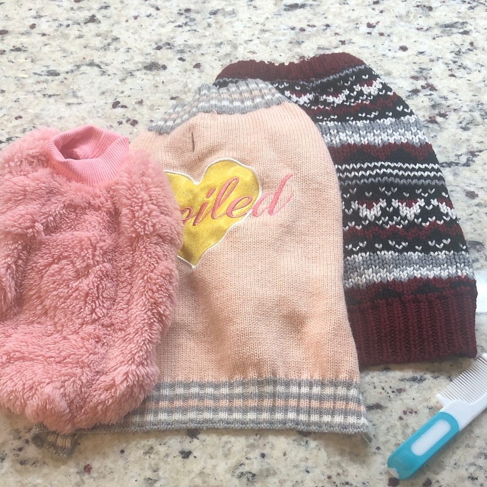 Pet Fashion Cozy Pink Fluffy Patterned Dog Sweaters Clothes Set of 3 Size S Comb